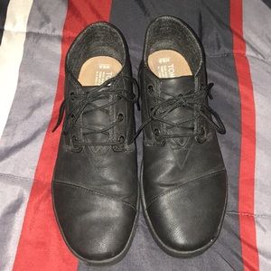 Toms Chukka Boots for Men